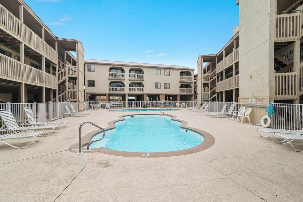 Las Palmas 114- Pool Bbq Short Walk To Beach Gulf Shores Exterior photo